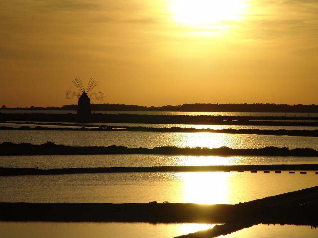 Sunrise Stagnone - Seafront Kitesurf Marsala Zewnętrze zdjęcie