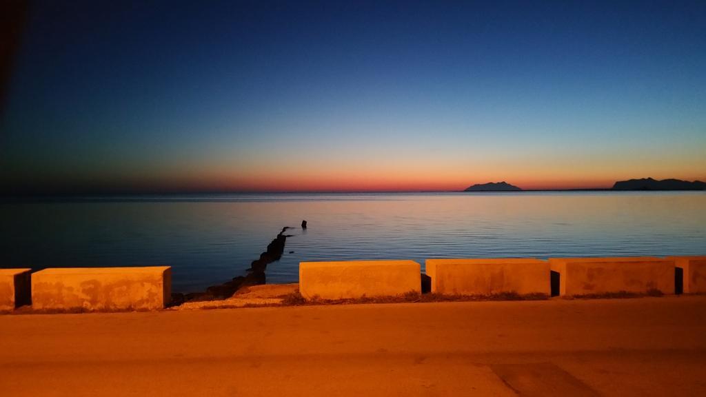 Sunrise Stagnone - Seafront Kitesurf Marsala Zewnętrze zdjęcie
